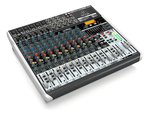Behringer Xenyx QX1832USB
