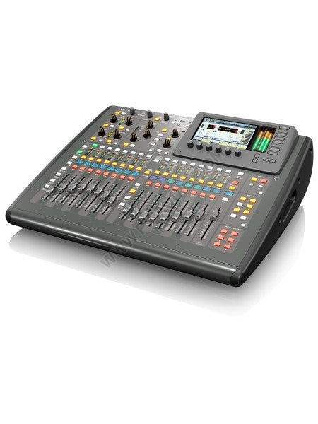 Behringer X-32 Compact